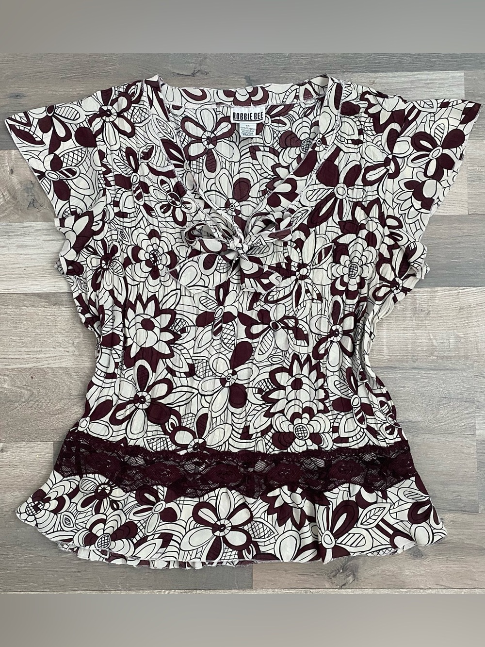 Vintage Y2K Robbie Bee Floral Tie Front Lace Trim Blouse Whimsigoth Dark Fairy